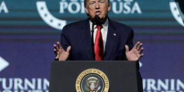 Juicio político a Trump, en suspenso por falta de acuerdo sobre calendario