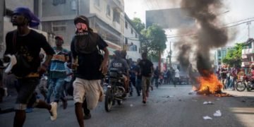 Haití ha entrado en recesión ahogado por la crisis política