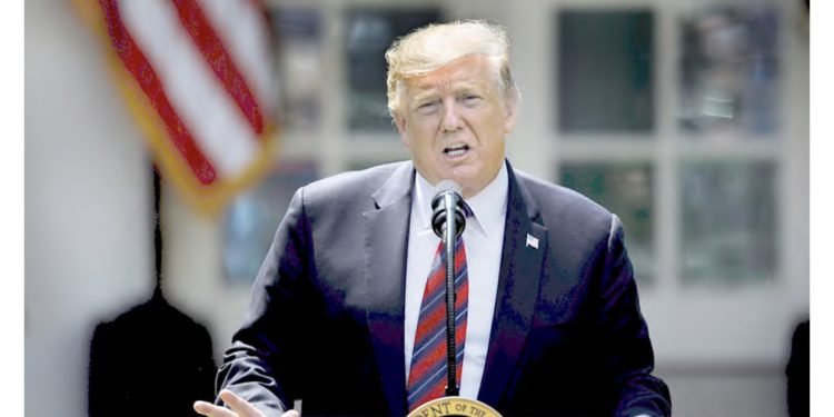 Trump arremete contra demócratas por juicio político