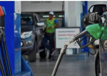Congelan precios de todos los combustibles