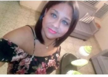 Un mes de prisión preventiva a mujer acusada de golpear agente de la PN en Espaillat