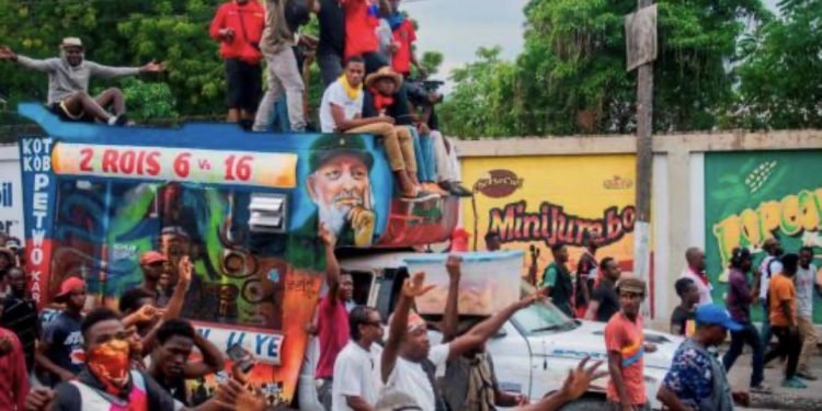 Líderes de la oposición haitiana rechazan invitación al diálogo de Moise