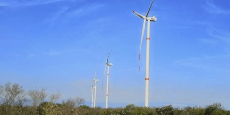 Un total de 143 países podrían alcanzar 100 % de “energía limpia” hacia 2050
