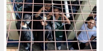 Sube a 20 el número de muertos por tiroteo en cárcel del Caribe de Honduras