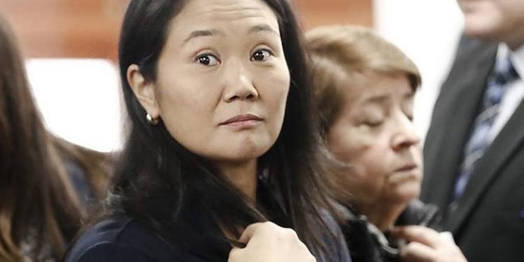 PERU: Keiko Fujimori dice pedido prisión es “el regalo más perverso”