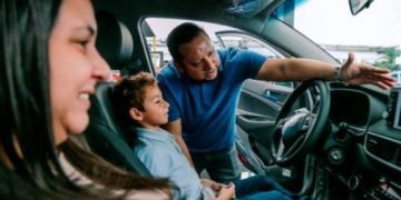 La Autoferia Popular vendió 3,905 vehículos
