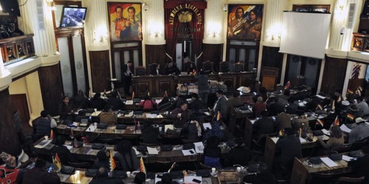 Bolivia elige nuevo Tribunal Electoral de cara a elecciones 2020