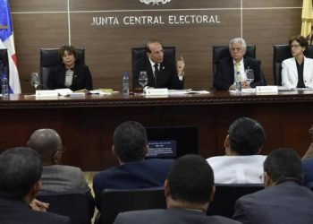 JCE convoca procedimiento imprimir boletas que se usarán en municipales