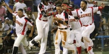 Toros vencen a las Aguilas y asumen liderato; Leones disponen del Licey