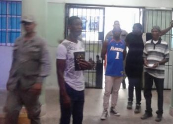 Asalto a cuartel en Haití dejó dos muertos; policías refugiaron en RD