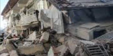 Terremoto deja varios muertos y más de treinta heridos en Turquía