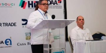 Agentes de aduanas se certifican como Operadores Económicos Autorizados