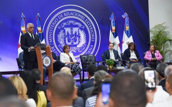Miguel Vargas reitera Gobierno dará garantía legales a las elecciones