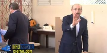 Presidente Medina acude a las urnas en las elecciones municipales