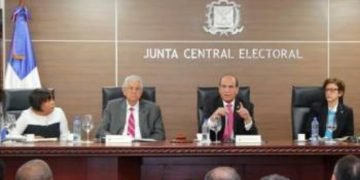La Junta Central Electoral, asegura que organizaciones políticas saben de cambios de recintos.