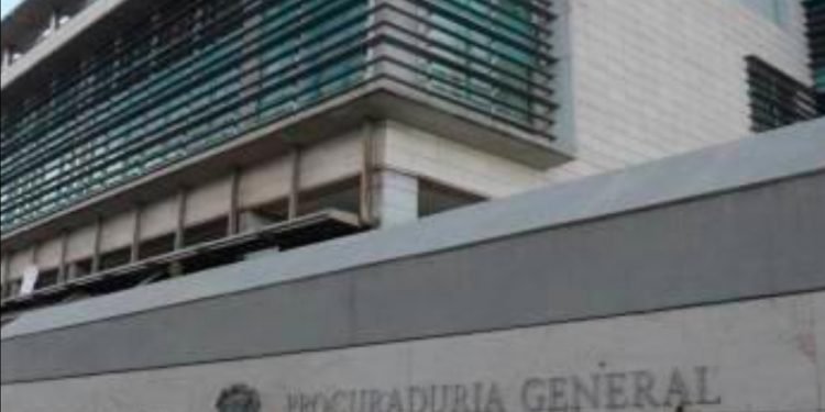 Otorgan prórroga de concurso para Fiscales y Procuradores de Corte.