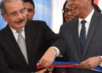 El presidente Danilo Medina, obtuvo reporte de 24 mil aulas construidas.