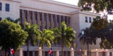 Minerd transfiere más de RD$350 millones a regionales, distritos y juntas de centros educativos.