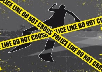 Hombre muere de un infarto en centro de votación