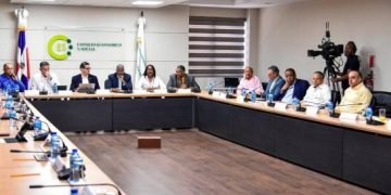 Los partidos tendrán veedores en la JCE tal como planteó diálogo del CES