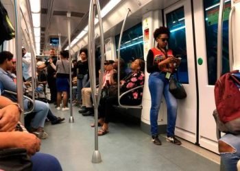 Hoy el Metro es gratis, ciudadanos aprovechan la medida