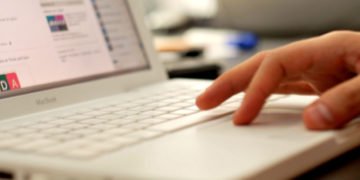 Plan País: 4,5 millones de niños no podrán terminar año escolar por Internet