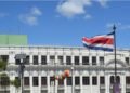 Costa Rica retomará algunas actividades ante la caída en la curva de covid-19