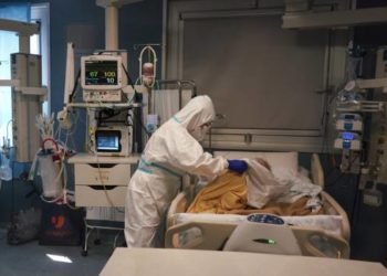 Italia supera los 20 mil muertos por pandemia y no relaja el confinamiento