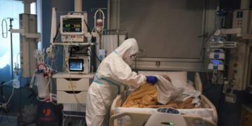 Italia supera los 20 mil muertos por pandemia y no relaja el confinamiento