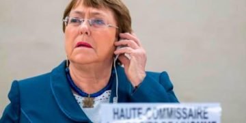 Bachelet teme que medidas de urgencia aumenten represión incluso tras COVID