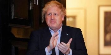 Llevan a cuidados intensivos a Boris Johnson, primer ministro de Inglaterra