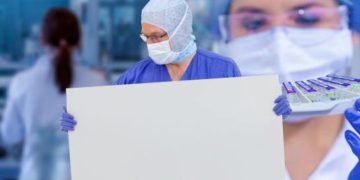 55 médicos dan positivo a COVID-19 en la República Dominicana