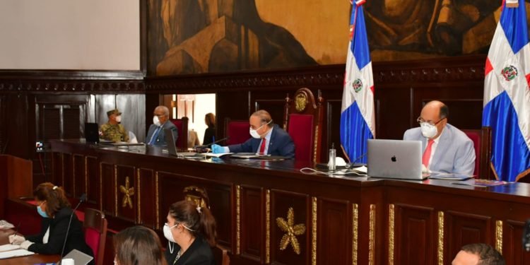 Senado extiende estado de emergencia