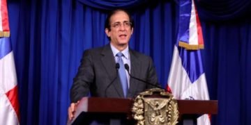 Gobierno anuncia compra de vegetales y pollos a productores por crisis de COVID-19
