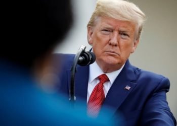 Trump consultará expertos en varias áreas para reabrir los Estados Unidos