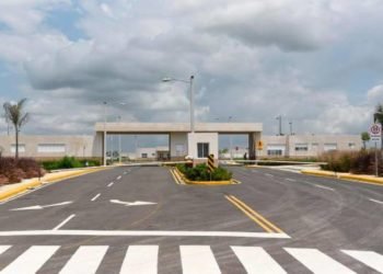 Llevan pacientes de Boca Chica a la base naval de la Armada
