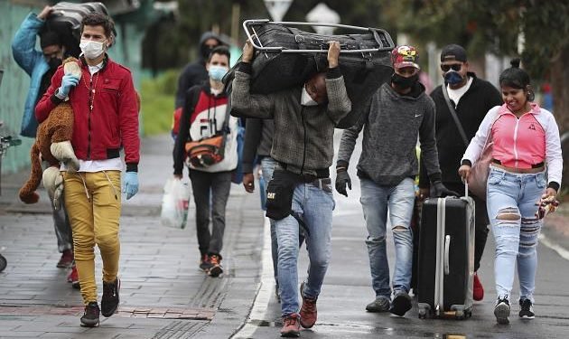 COVID-19 deja sin nada a cientos de migrantes que regresan