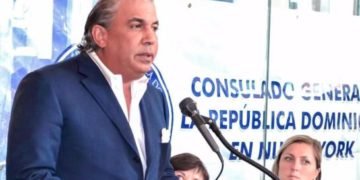 Unos 1,005 dominicanos están varados en Estados Unidos por la pandemia