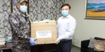 Donan 40 mil mascarillas a agentes de la Policía Nacional