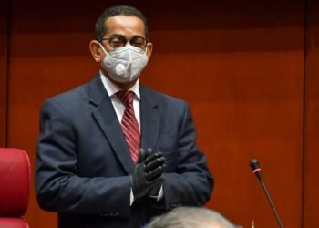 Senador Vargas cree necesaria apertura gradual de labores, aplicando controles y estricta disciplina