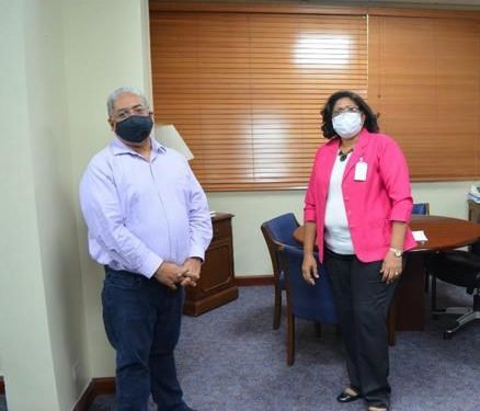 Director SNS acuerda con gremio el nombramiento de enfermeras