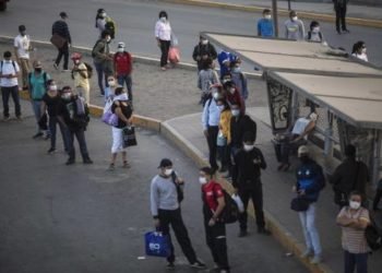 Cuba hará pruebas masivas y al azar para cortar contagios