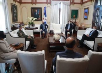 Danilo Medina evalúa cumplimiento de la primera fase de la desescalada