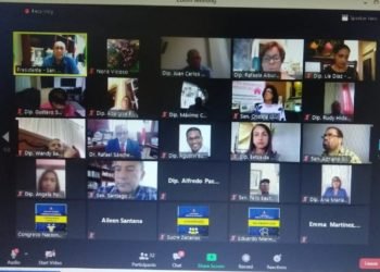 Comisión Bicameral da seguimiento a declaratoria de estado de emergencia sostiene encuentro con ministro de Salud Pública y director del SNS