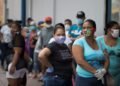 Ministro Salud advierte reapertura podría aumentar contagios Covid-19