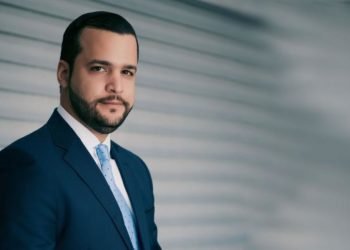 Rafael Paz impulsaría modificación de Ley para eliminar privilegio a legisladores y transformar el Fondo de Asistencia Social
