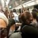 El famoso distanciamiento físico en el Metro de Santo Domingo.