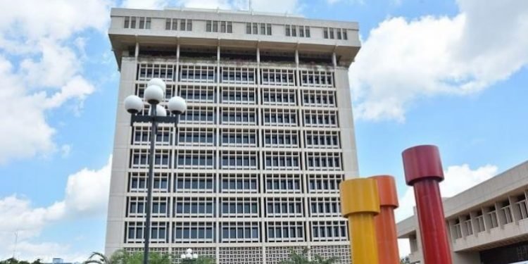 Banco Central: República Dominicana está dentro de los países con menor depreciación de su moneda
