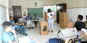 Alrededor de 20 encuestas se han publicado en los últimos 3 meses