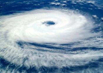 Se forma tormenta tropical Bertha y se aproxima a costa de Carolina del Sur